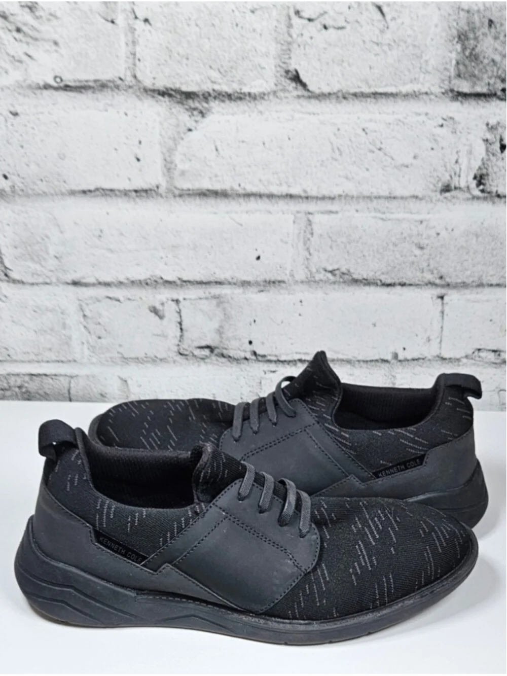 Kenneth Cole kenneth cole